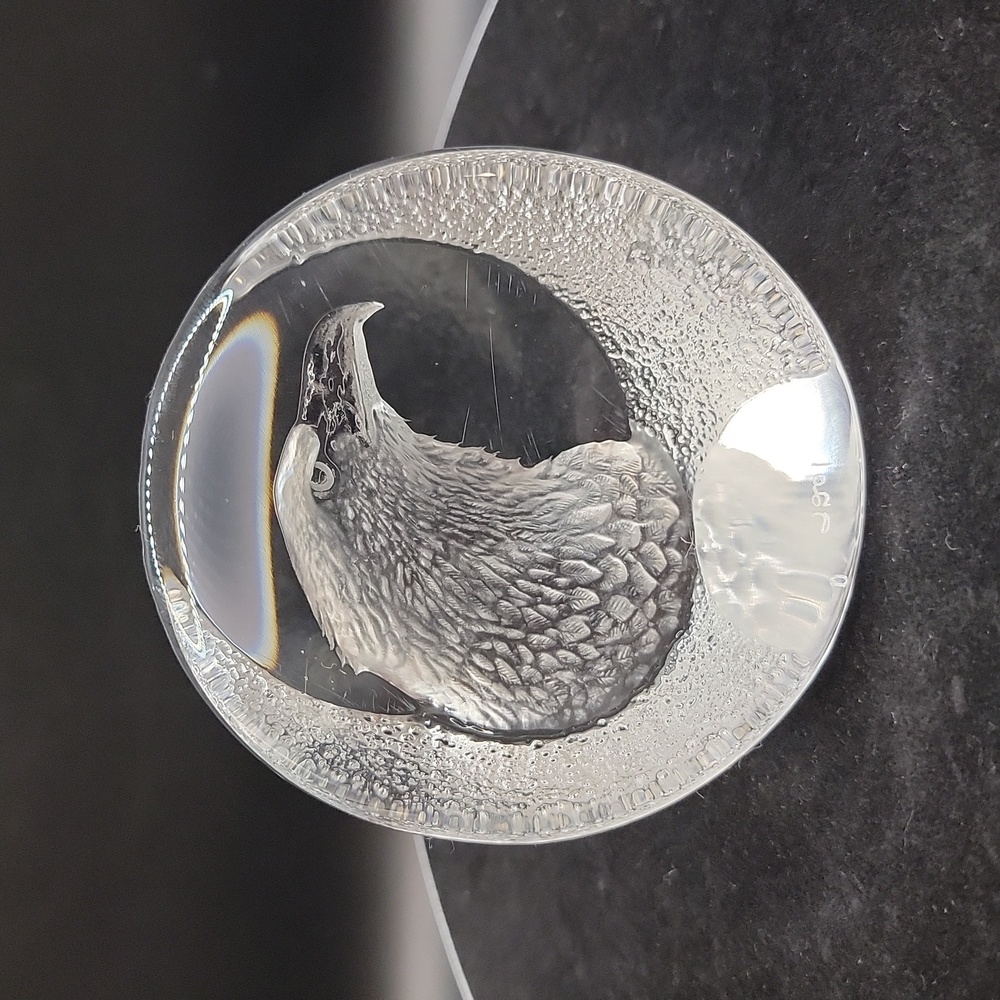 Mats Jonasson Signed Eagle Head Paperweight #9201